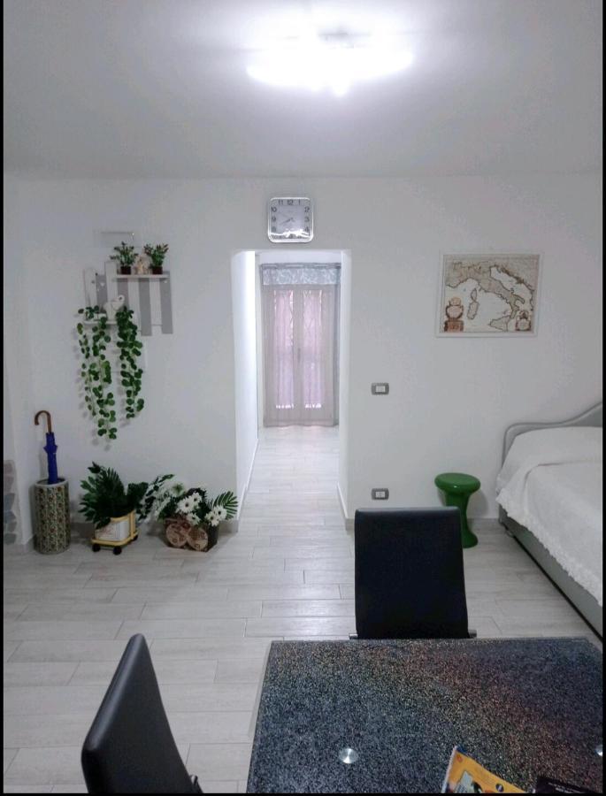 Apartamento Nunzia'S House Napoli Exterior foto