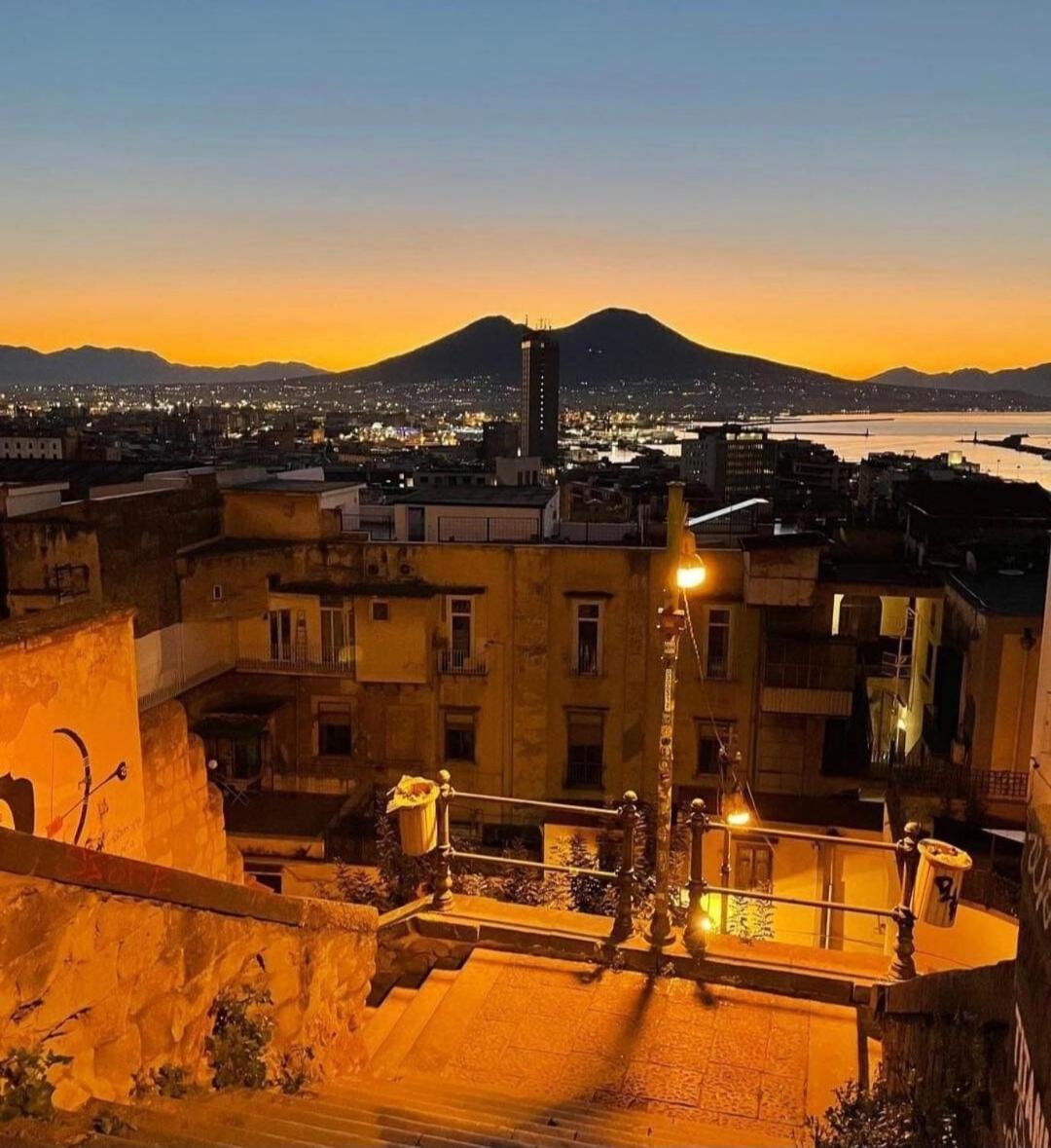 Apartamento Nunzia'S House Napoli Exterior foto